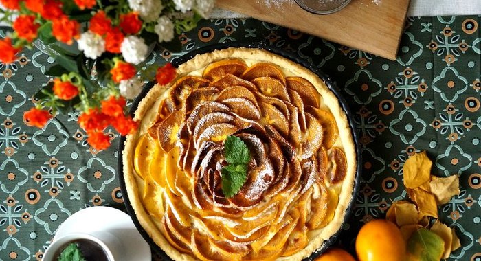 Тарт с рикоттой и хурмой