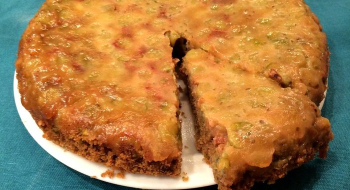 Перевернутый низкоглютеновый пирог с крыжовником