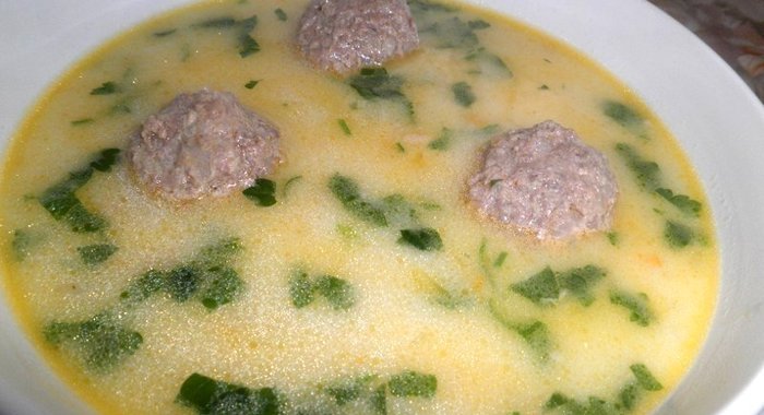 Греческий суп с фрикадельками