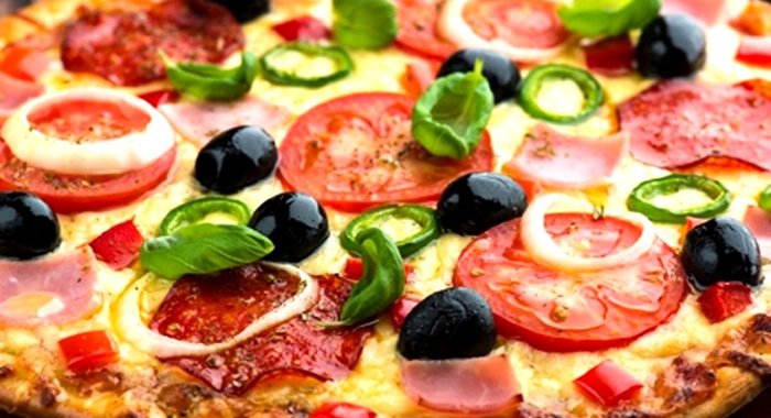 Пицца в домашних условиях в духовке