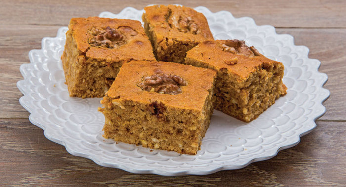 Апельсиновый брауни с грецкими орехами