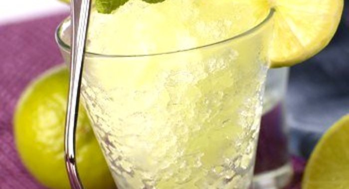 Гранита из шампанского и лайма