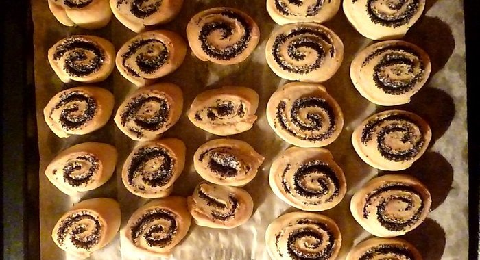 Печенье с маком