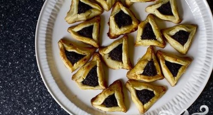 Печенье с маком и изюмом