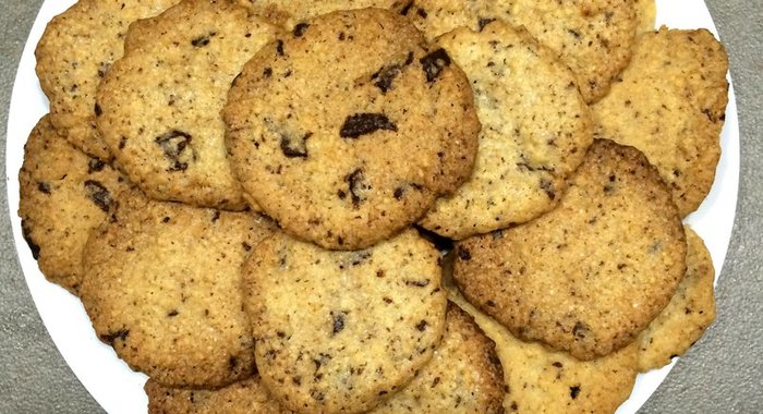 Печенье из овсяных хлопьев с шоколадом