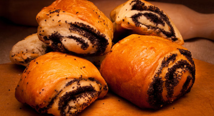 Булочки с маком