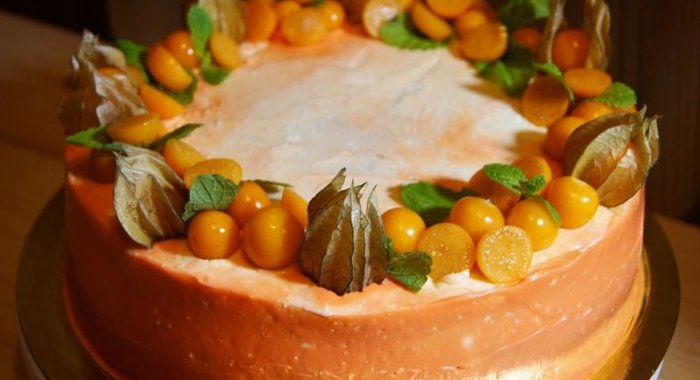 Бисквитный торт с рождественским настроением