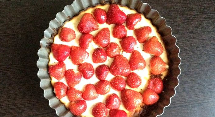 Чизкейк с рикоттой и свежей клубникой