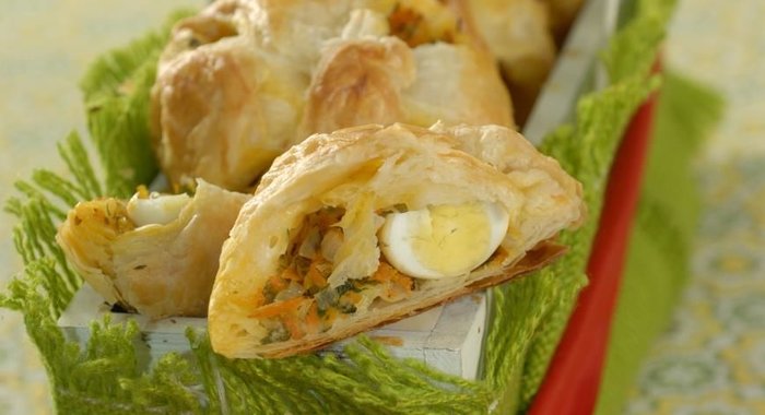 Конвертики с морковью и яйцами