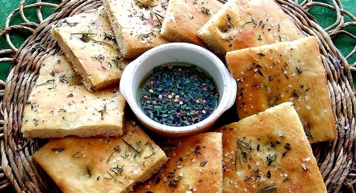 Фокачча с прованскими травами