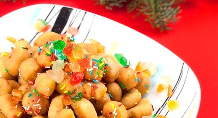 Рождественские струфолли с лимоном