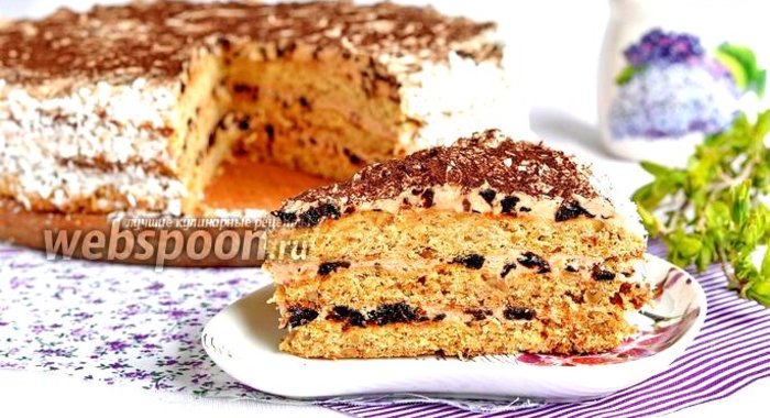 Песочный торт с черносливом