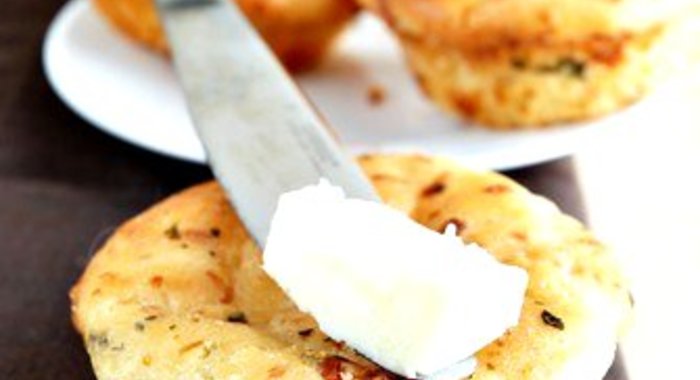 Кукурузные маффины с перцами халапеньо