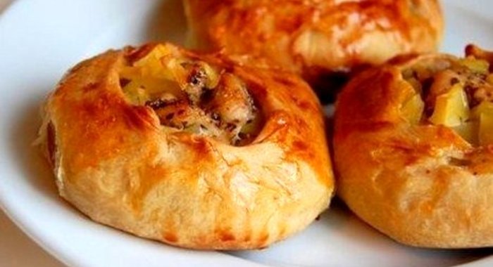 Вак-бэлеш с бараниной и картофелем