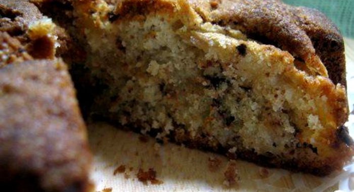 Грушевый торт с фундуком и шоколадом