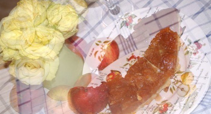 Пирог татен с яблоками и розмарином