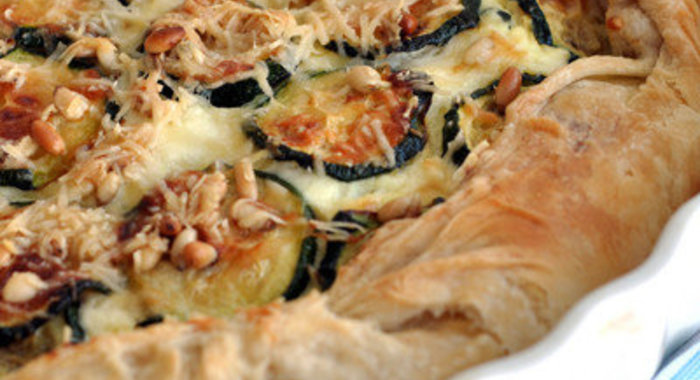 Легкий пирог с цукини и сыром
