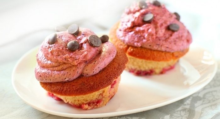 Вишневые капкейки