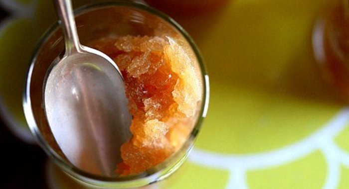 Пряная яблочная гранита с бурбоном