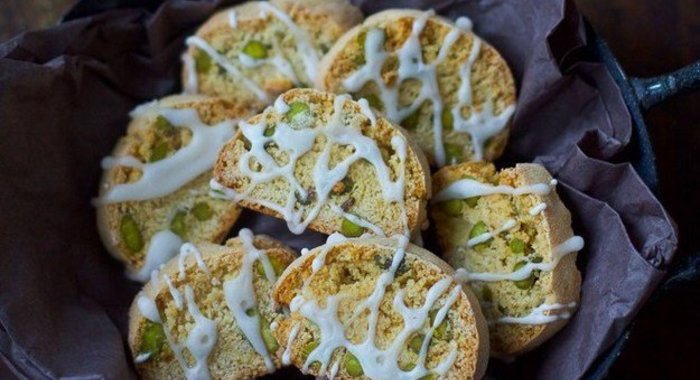 Фисташково-лаймовые бискотти