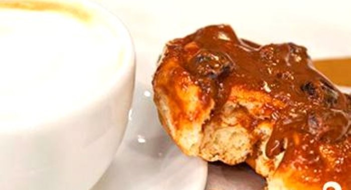 Булочки с корицей и сгущенным молоком