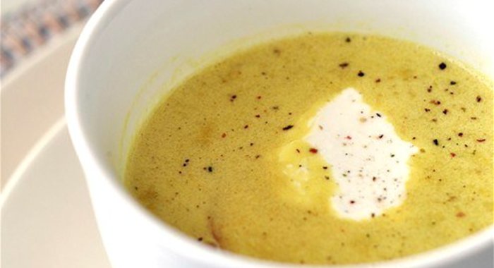 Хлебный суп с яблоками