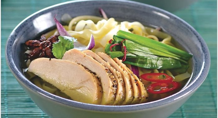 Фо га, вьетнамский суп с курицей