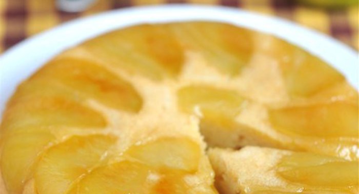 Яблочный тарт татен на сметанном тесте