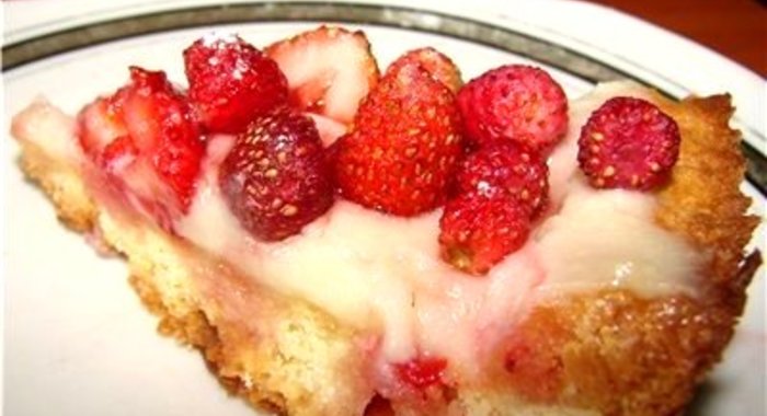 Песочный пирог с земляникой