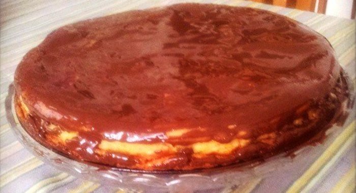 Тыквенно-йогуртовый пирог с сухофруктами