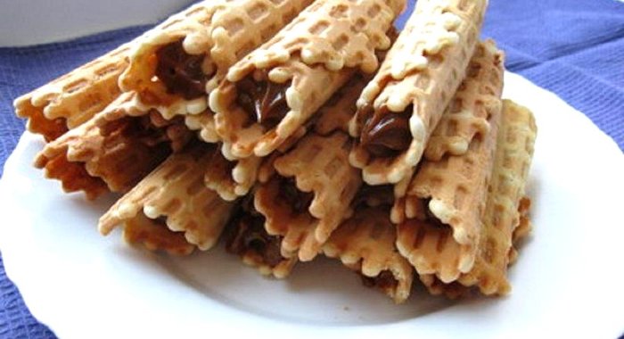 Вафельные трубочки со сгущенкой