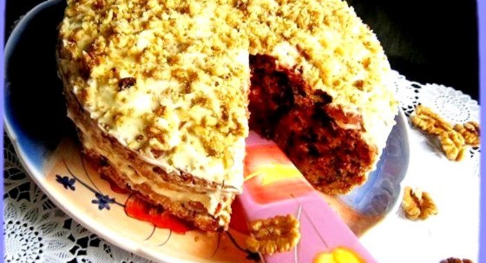 Торт из свеклы с грецкими орехами