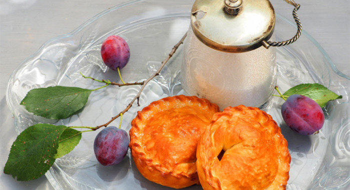 Корзиночки со сливой