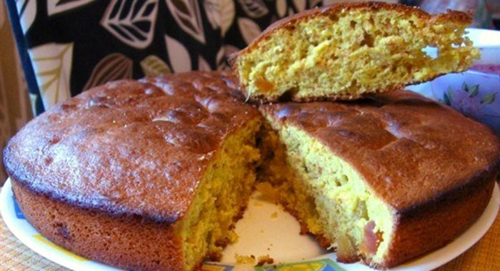 Пряный пирог с цукатами