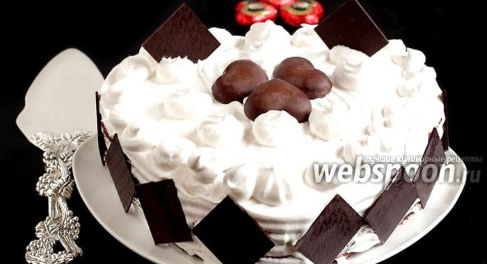 Торт на творожно-шоколадном бисквите