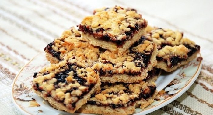 Пирог Крошка с вареньем