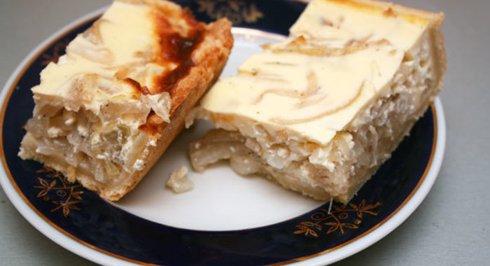 Луковый пирог