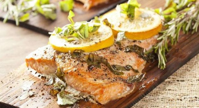 Рыба с лимоном и черным перцем