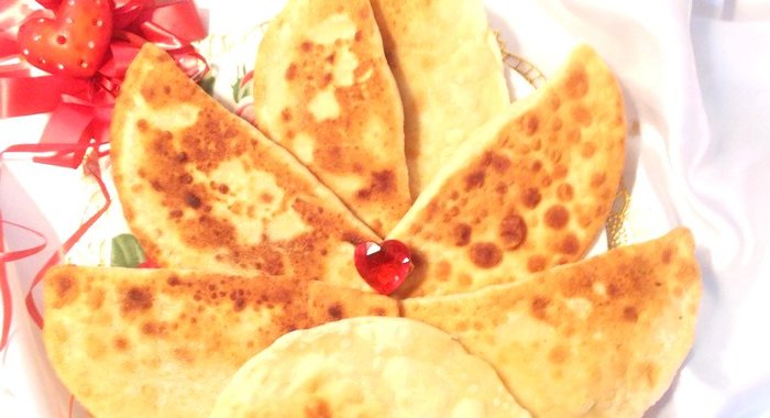 Сочни с редькой и лимоном