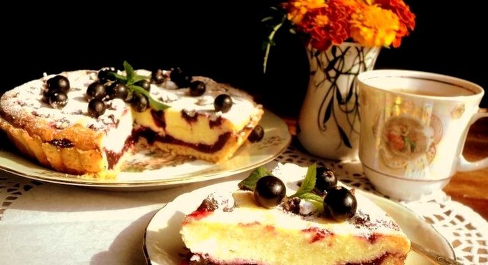 Тарт со смородиной