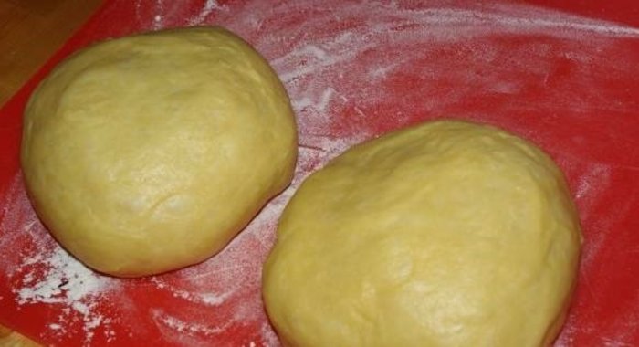 Дрожжевое тесто на сыворотке