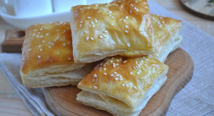 Слоеные язычки