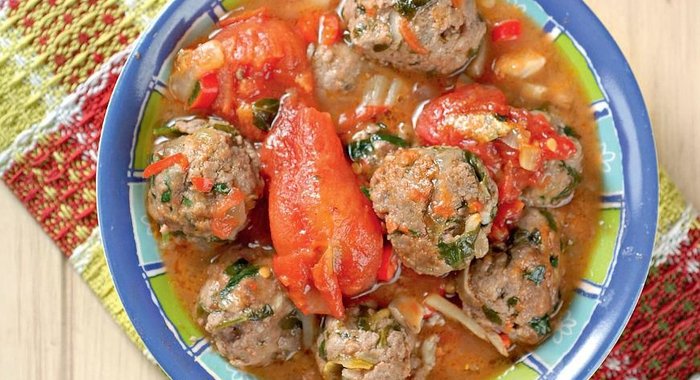 Альбондигас, фрикадельки по-испански