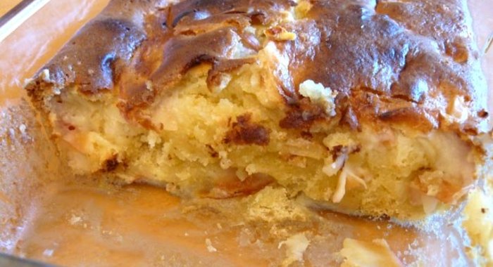 Яблочный пирог на сметане