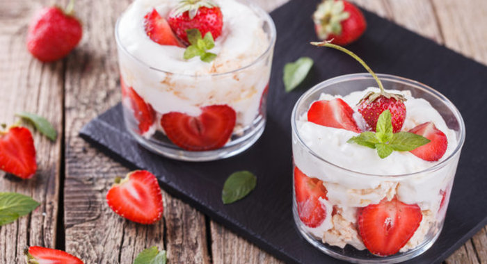 Десерт Итон Месс