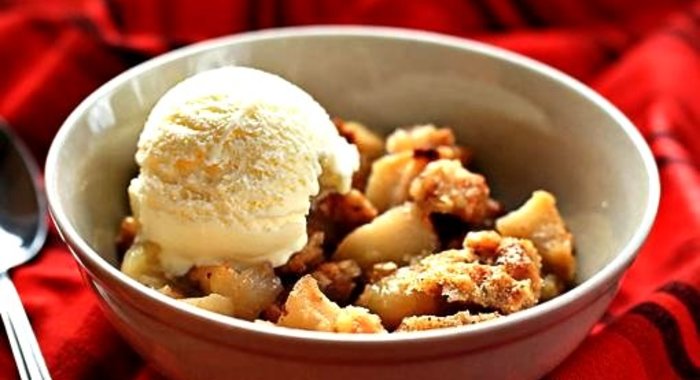 Яблочные кусочки в хрустящей корочке