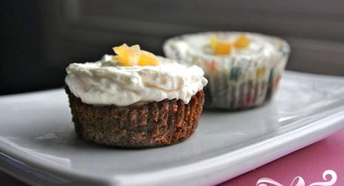 Миндальные мини-чизкейки