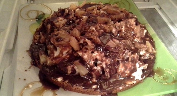 Сметанный торт с ананасами