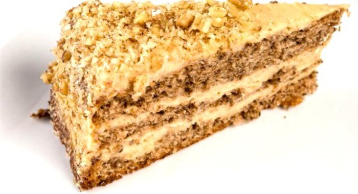 Торт с ореховым кремом