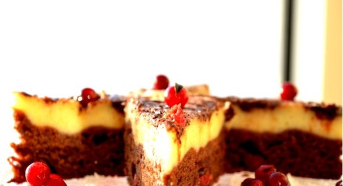 Брусничный торт с белым шоколадом